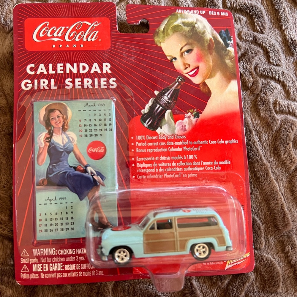 JOHNNY LIGHTNING Calendar Girl Series Coca-Cola ‘50 Mercury Woody #4 RARE
